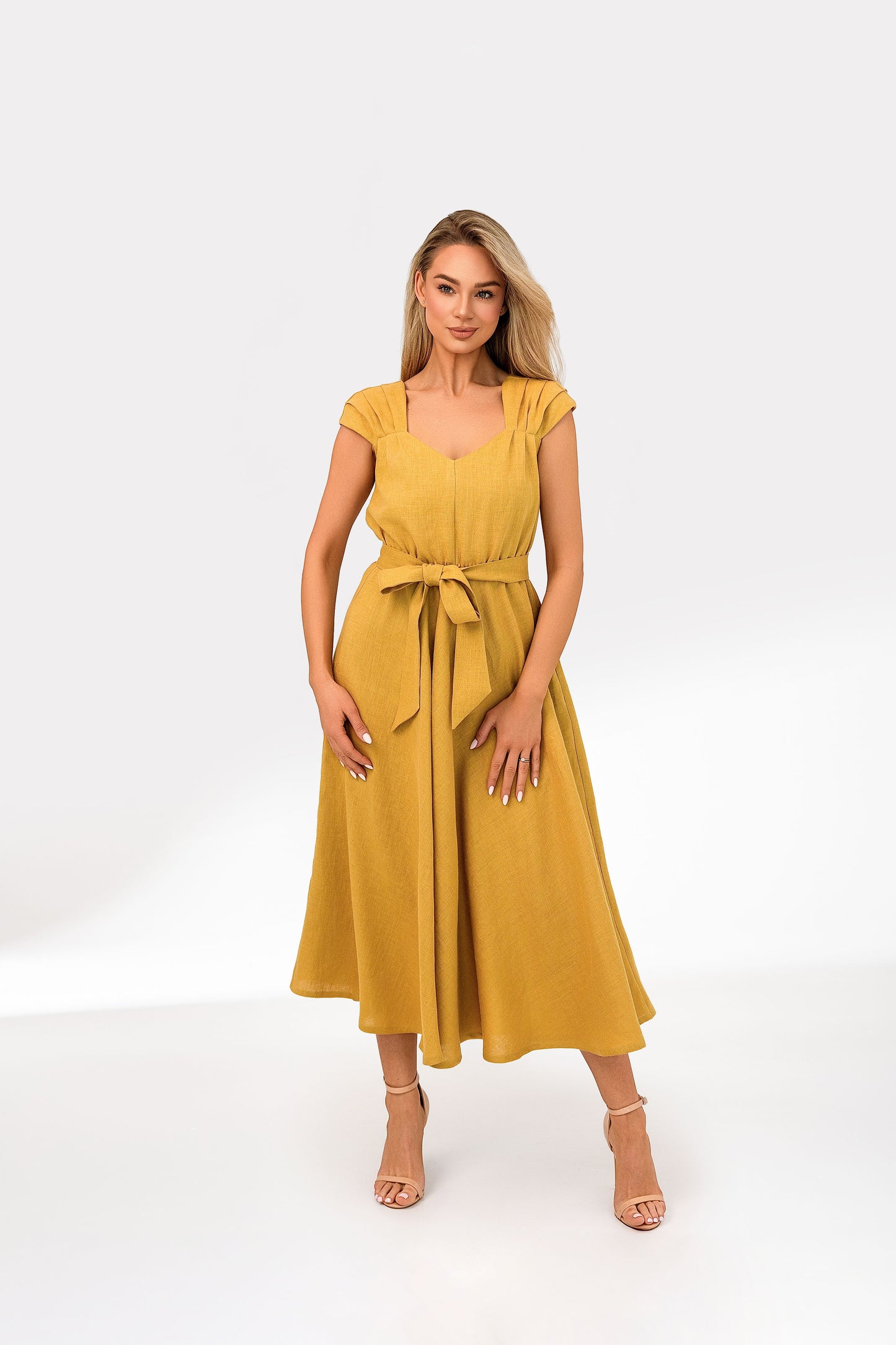 Lininė suknelė Daisy