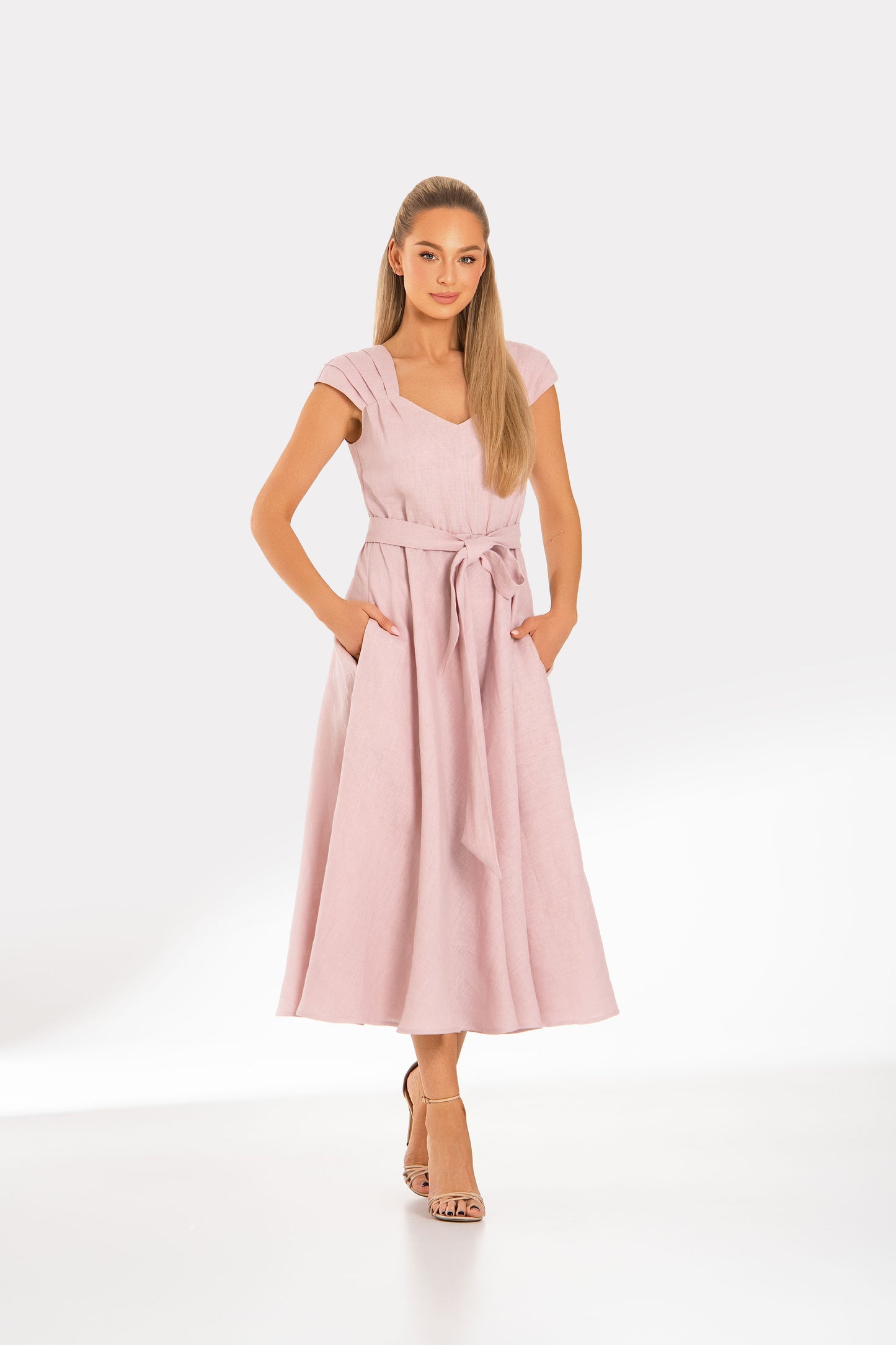 Lininė suknelė Daisy